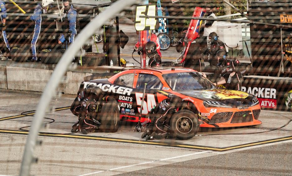 Starting the Restrictor Plate
