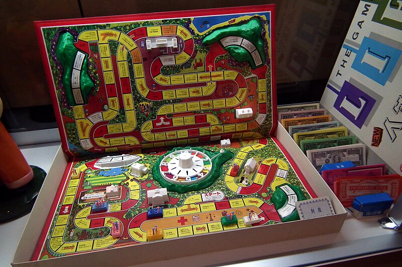 Japanese language version of the modern edition of the game of life