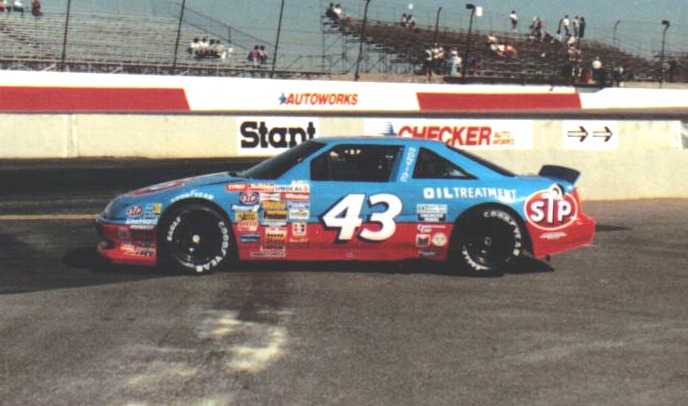 No. 43 blue-and-red car at Phoenix in 1989