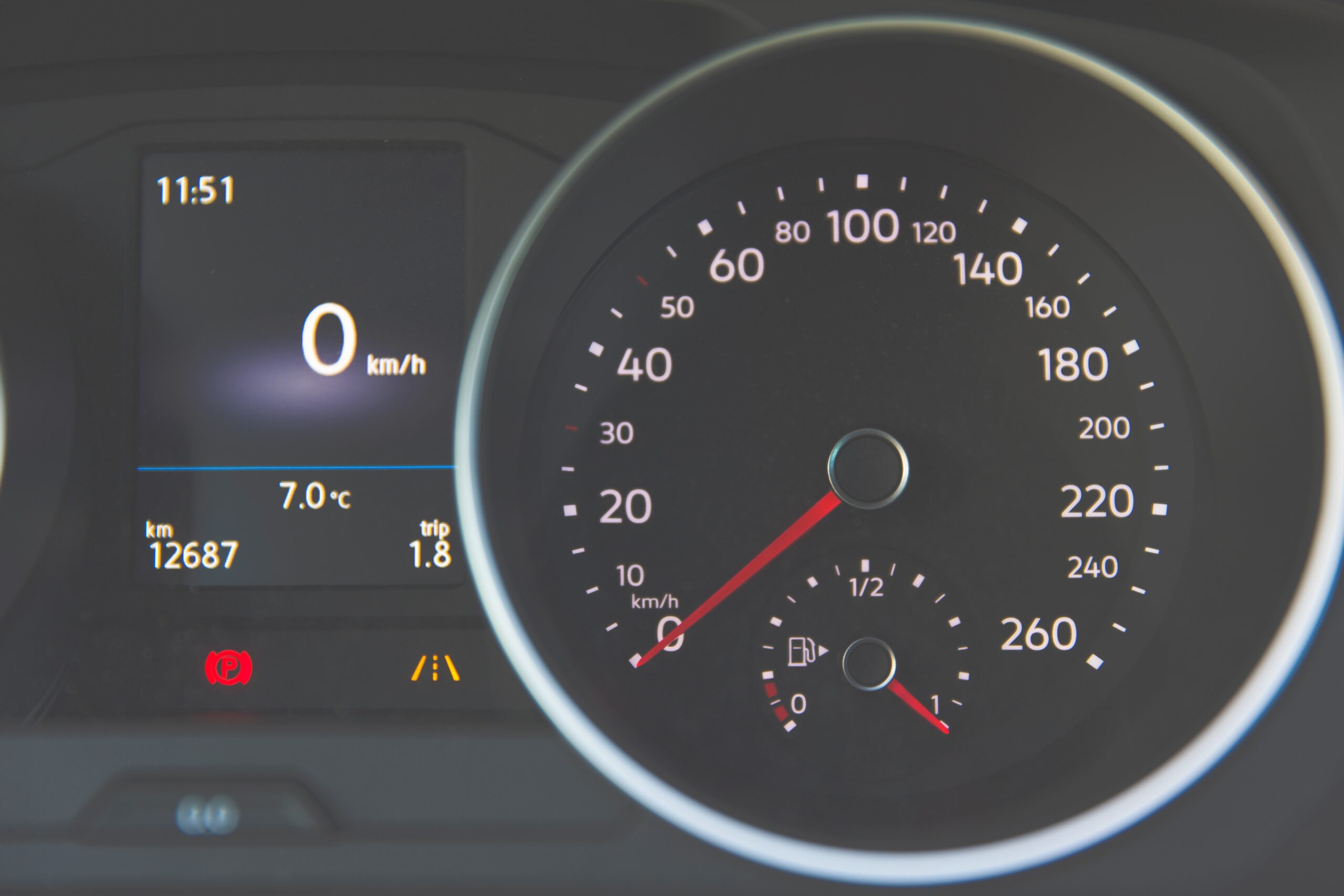 Dashboard gauge fuel